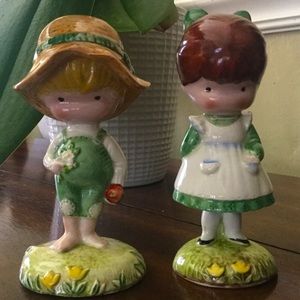 Vtg. Beswick Joan Walsh Anglund Figurines